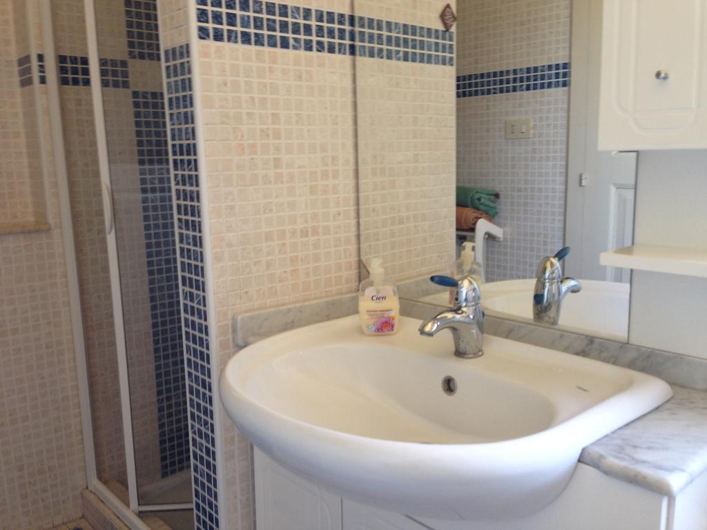 B&B Mar Tirreno Barcellona-Pozzo di Gotto Pokój zdjęcie