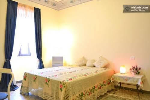 B&B Mar Tirreno Barcellona-Pozzo di Gotto Zewnętrze zdjęcie